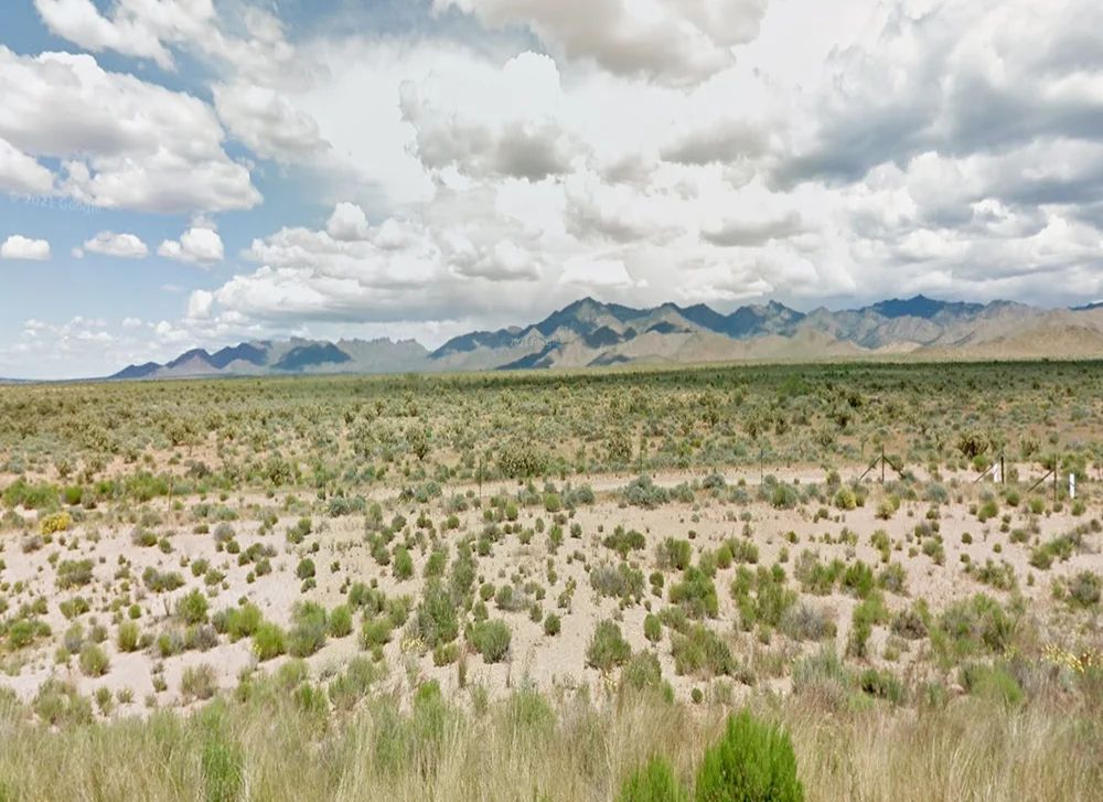 Mohave, AZ - 350-12-137 in Mohave County, Arizona