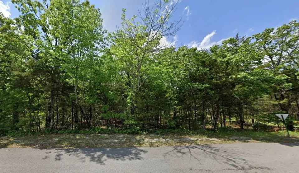 0.57ac Embraced by Lakes for only $130/mo for 48/mo in Izard County, AR
