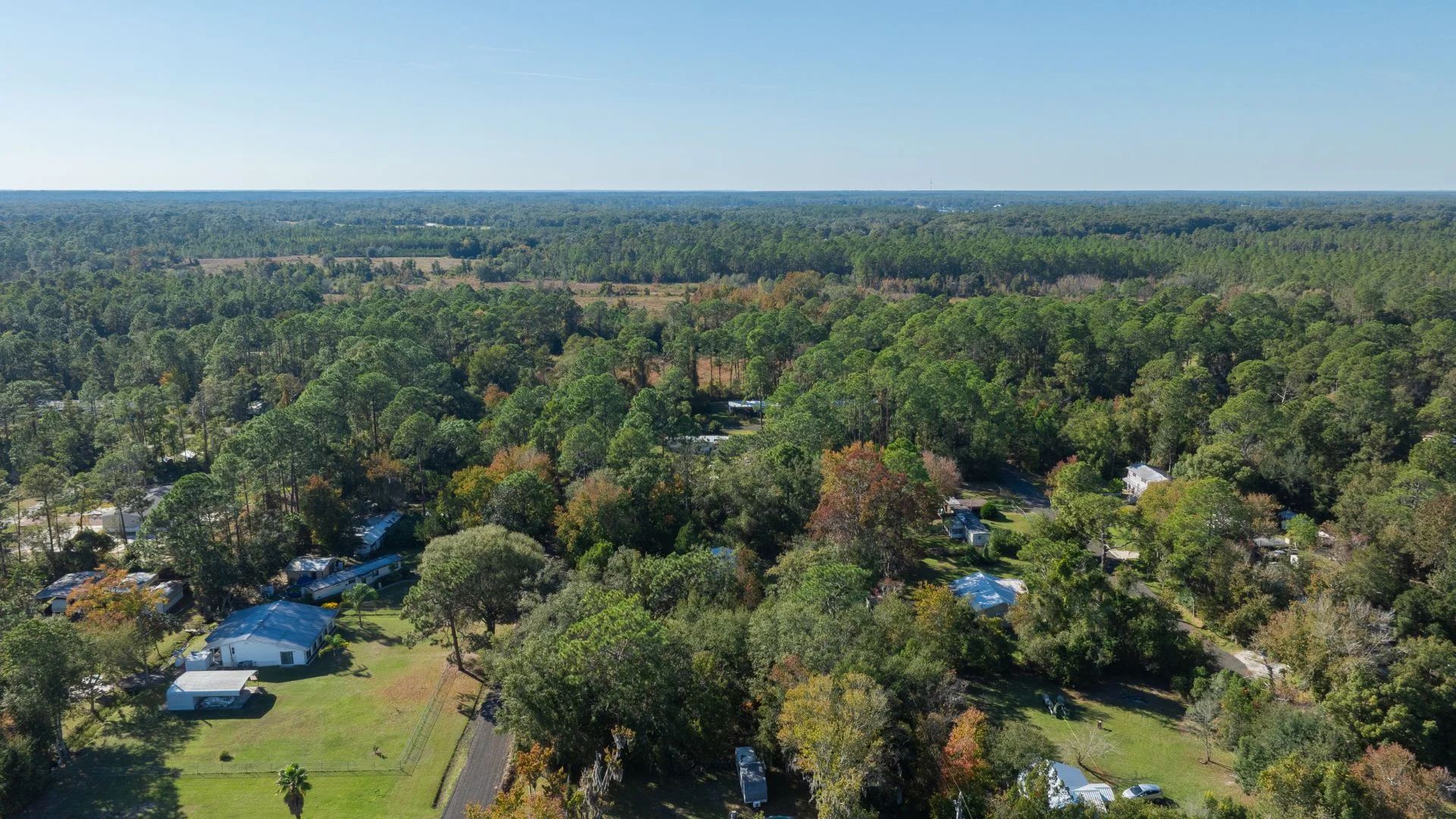 Florida Homesite Opportunity - 0.4 Acres in Crescent City, Water Nearby in Putnam County, FL