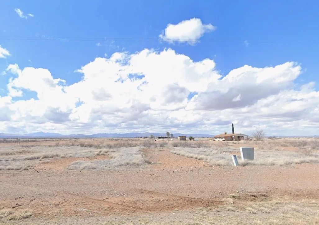 0.32 Acres for Sale in Douglas, Arizona in Cochise County, Arizona