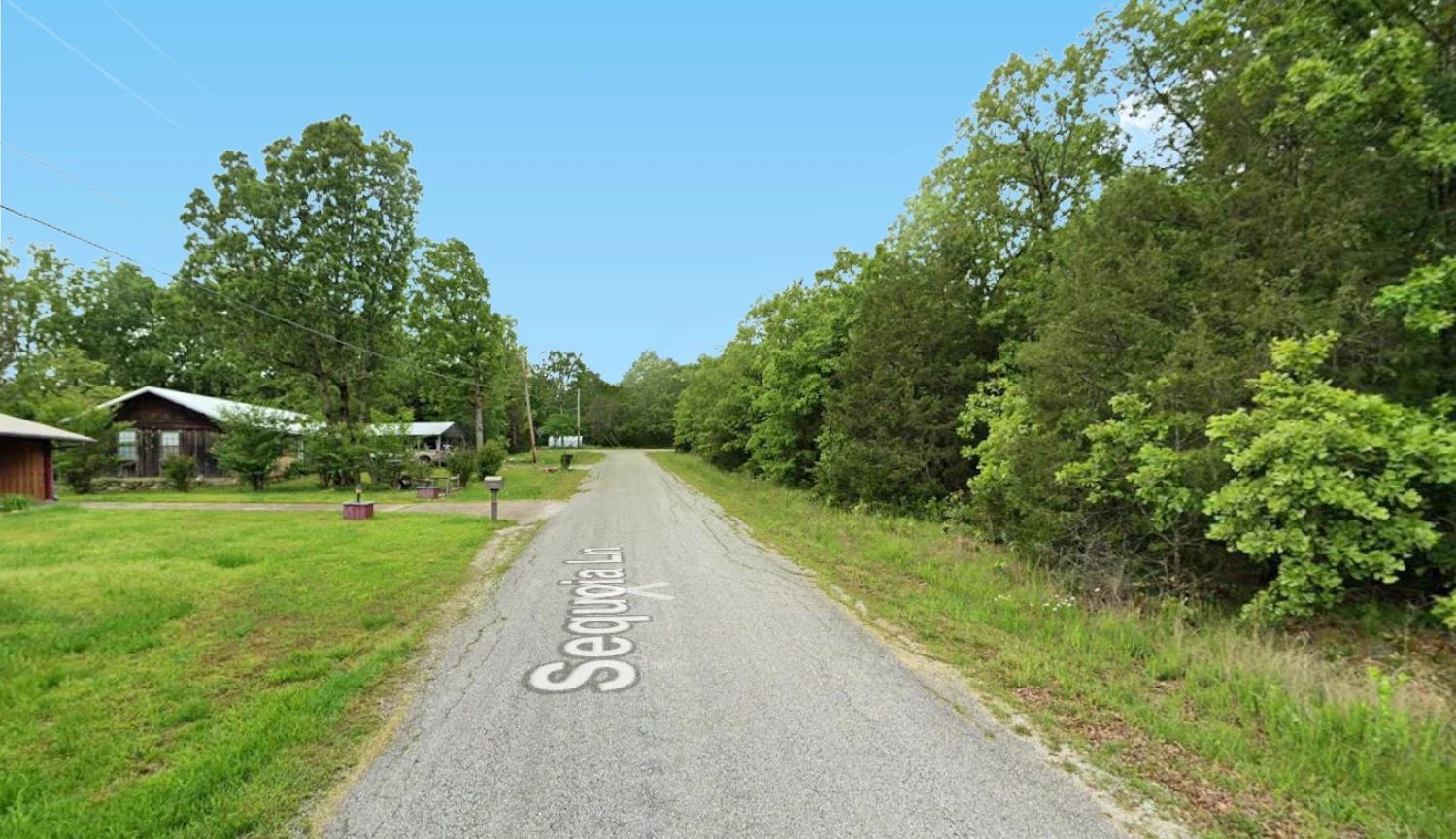 0.88-Acre Lot for Sale in Horseshoe Bend, AR in Izard County, AR